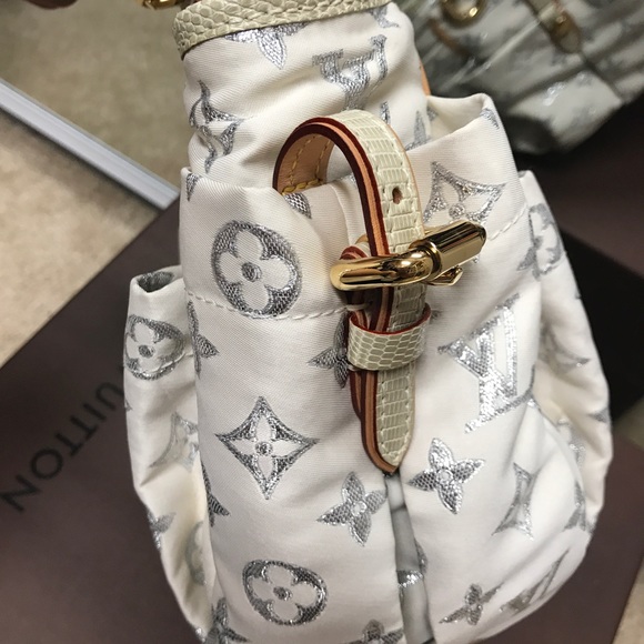 Auth Louis Vuitton Monogram glitter purse - Picture 6 of 8